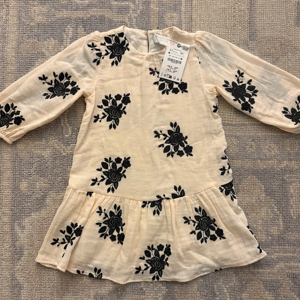 NWT- Zara Girls Cream Dress with Black Floral Embroidery size 6-7, NEVER WORN